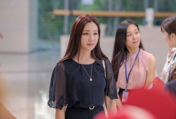 Кадр из дорамы Игра в прятки