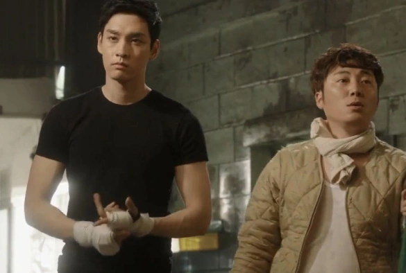 Кадр из дорамы Переходный возраст