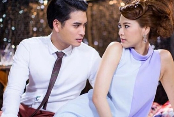 Кадр из дорамы Королевская невестка