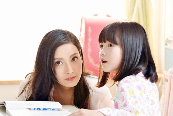 Кадр из дорамы В руке