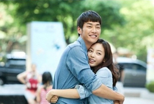 Кадр из дорамы Таинственная любовь