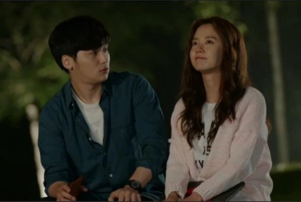 Кадр из дорамы Клуб бывших подружек