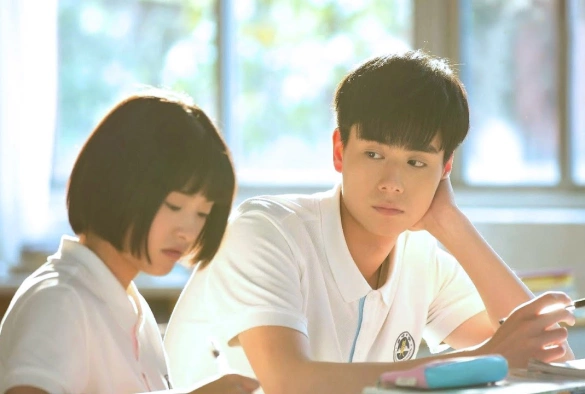 Кадр из дорамы Любовь так прекрасна