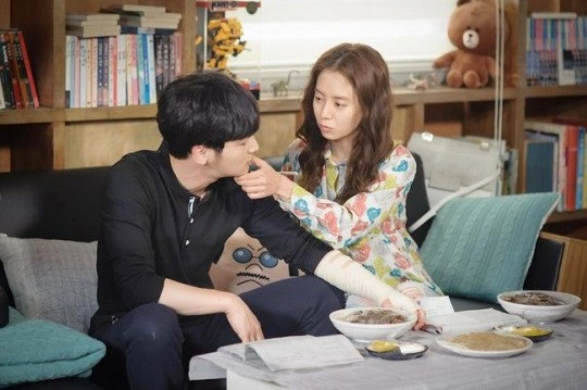 Кадр из дорамы Клуб бывших подружек