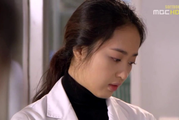 Кадр из дорамы Новое сердце