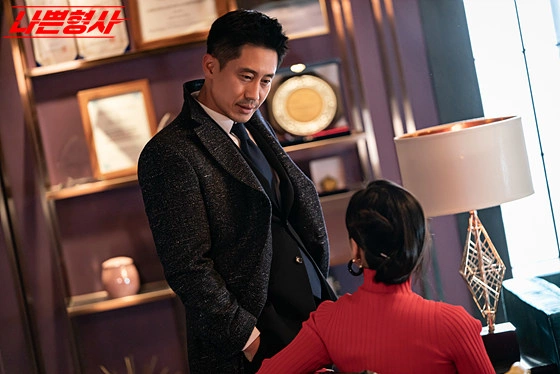 Кадр из дорамы Плохой детектив