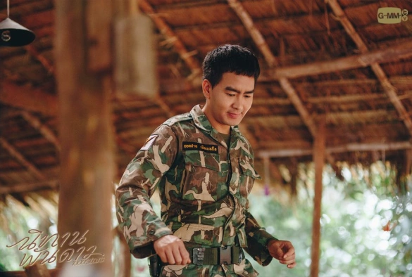 Кадр из дорамы История тысячи звезд