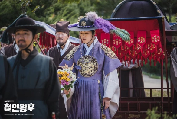 Кадр из дорамы Королева Чорин