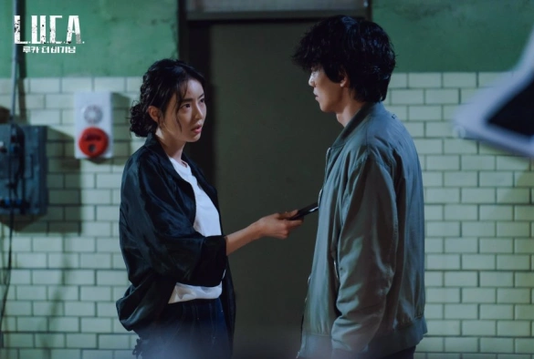 Кадр из дорамы Л.У.К.А.: Начало