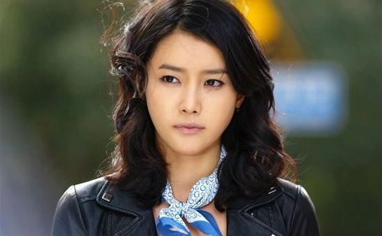 Кадр из дорамы Каин и Авель