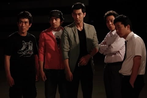 Кадр из дорамы Когда наступает ночь