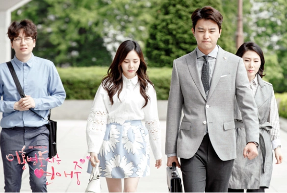 Кадр из дорамы Влюбленный адвокат по разводам