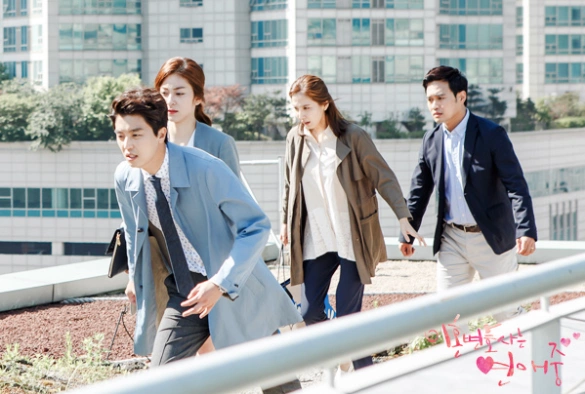 Кадр из дорамы Влюбленный адвокат по разводам