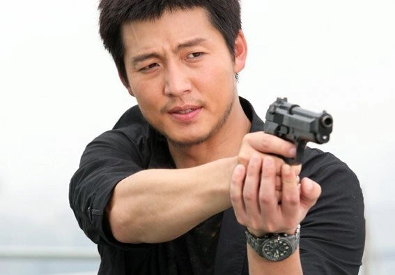 Кадр из дорамы Беглец: План Б