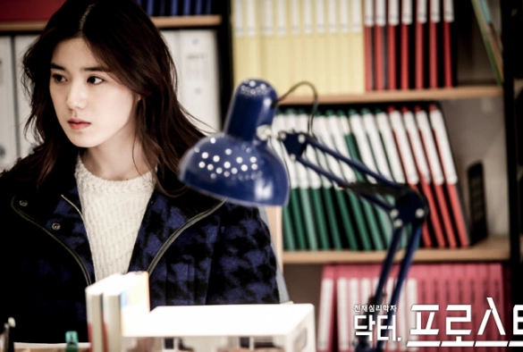 Кадр из дорамы Доктор Фрост