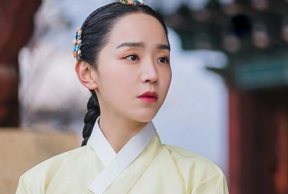 Кадр из дорамы Королева Чорин: Бамбуковый лес