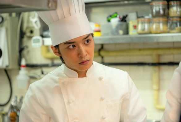 Кадр из дорамы Бар трёх звезд в Ниси-Огикубо