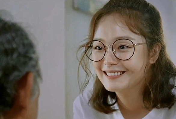 Кадр из дорамы Письмо на день рождения