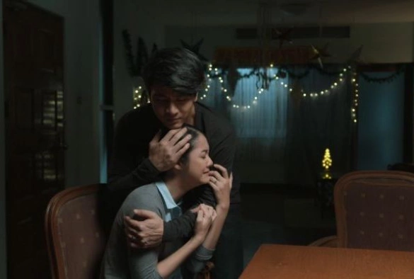 Кадр из дорамы Подарок для тех, кого ненавидишь