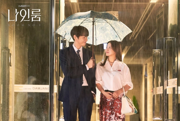 Кадр из дорамы Комната №9