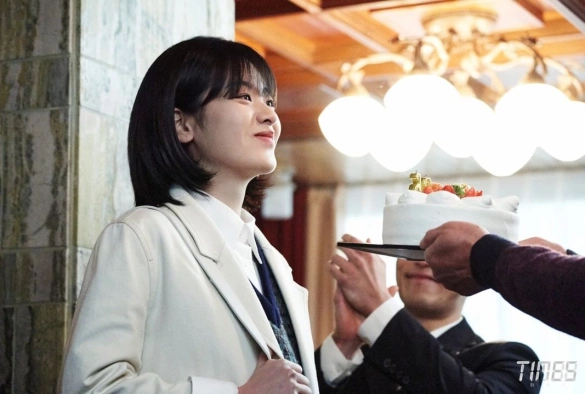 Кадр из дорамы Время