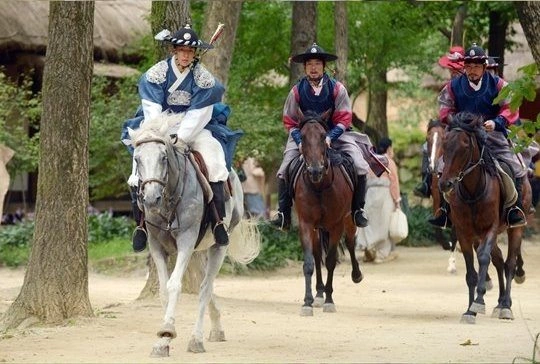 Кадр из дорамы Секретная дверь