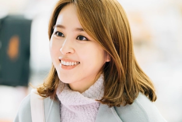 Кадр из дорамы Давайте посмотрим на закат, держась за руки