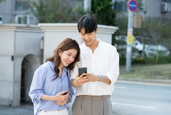 Кадр из дорамы Ещё не 30