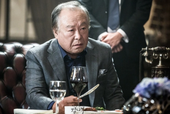 Кадр из дорамы Учитель Ким — доктор-романтик