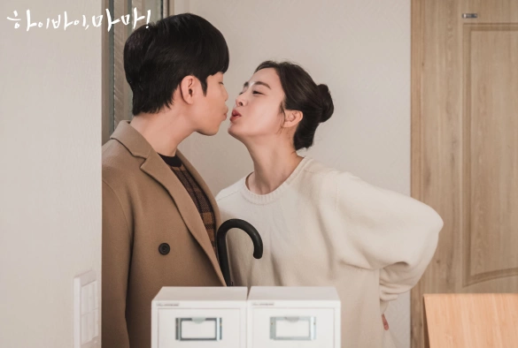 Кадр из дорамы Здравствуй, мама!