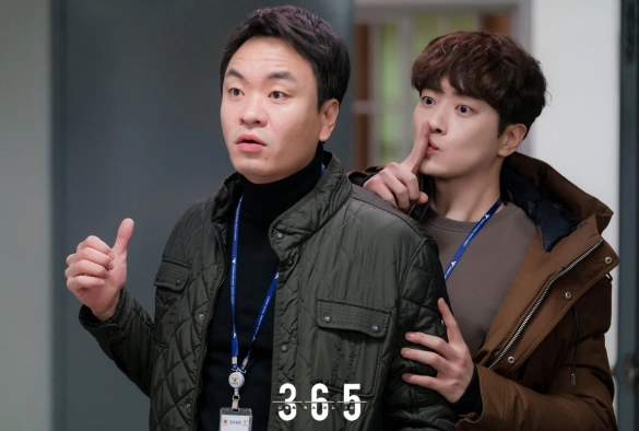 Кадр из дорамы 365: Год победы над судьбой