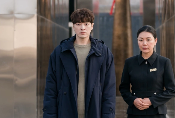 Кадр из дорамы 365: Год победы над судьбой