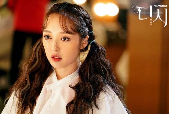 Кадр из дорамы Прикосновение