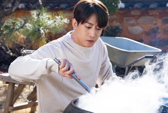 Кадр из дорамы Чудачка и шеф-повар Мун