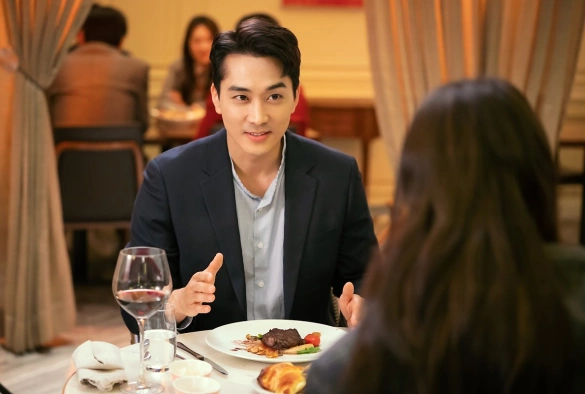 Кадр из дорамы Поужинаем вместе?