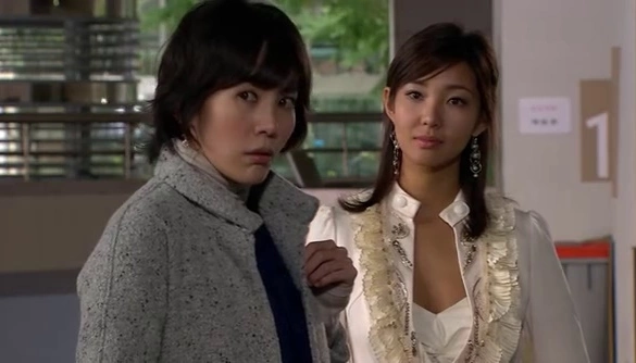 Кадр из дорамы Влюбленные