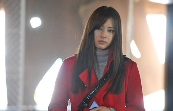 Кадр из дорамы Леди: Последняя перезагрузка