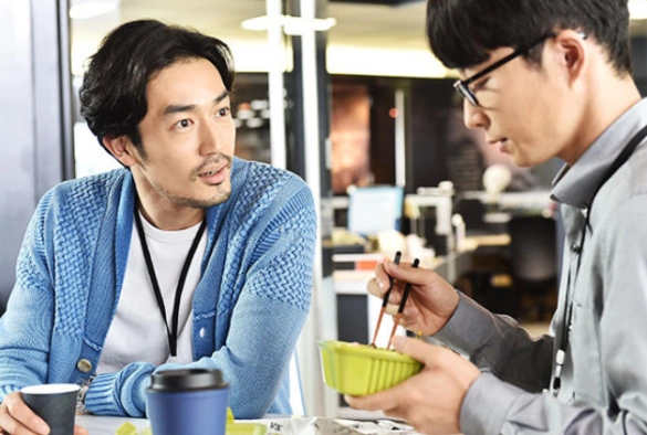 Кадр из дорамы Сбегать стыдно, но полезно