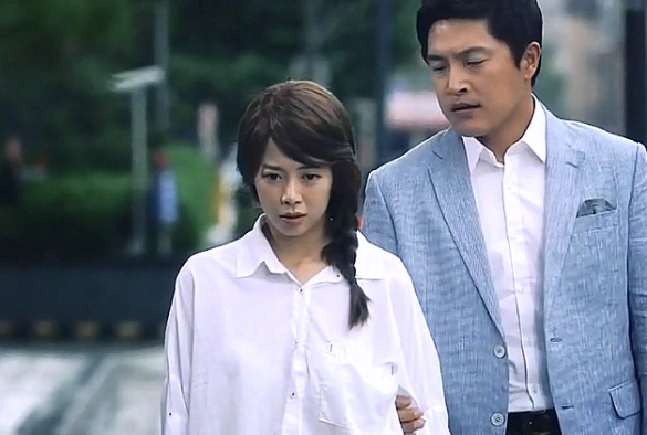 Кадр из дорамы Башня иллюзий