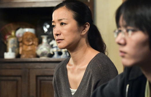 Кадр из дорамы Словно в пустыне