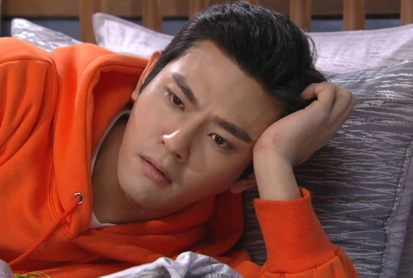 Кадр из дорамы Каннамский скандал