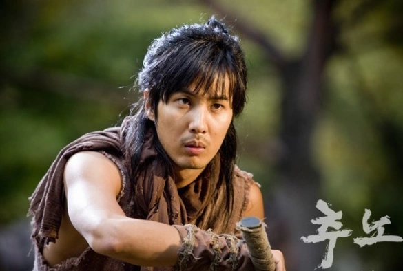 Кадр из дорамы Охотники на рабов