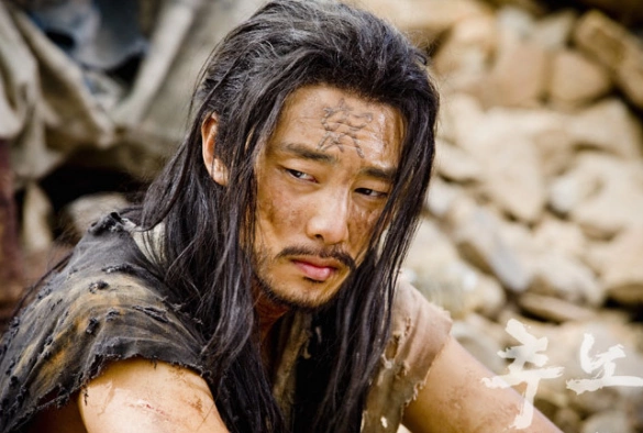 Кадр из дорамы Охотники на рабов