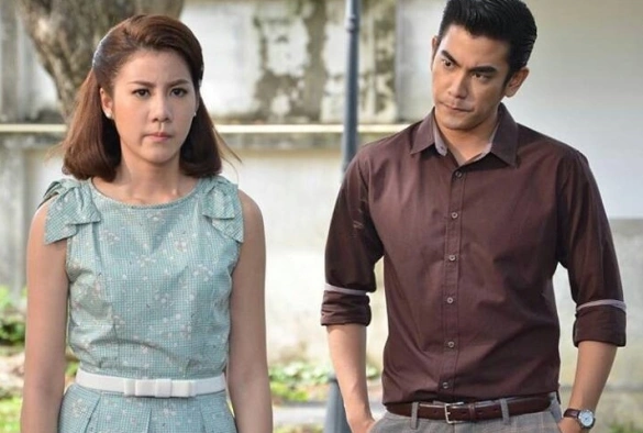 Кадр из дорамы Цветок в тени