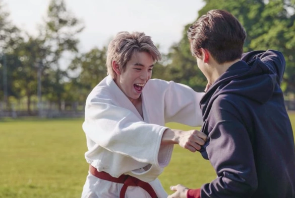 Кадр из дорамы Академия выдающихся людей