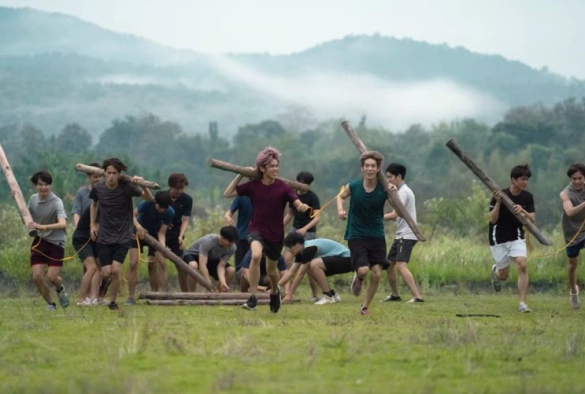 Кадр из дорамы Академия выдающихся людей