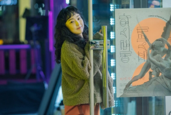 Кадр из дорамы Пишу твою судьбу