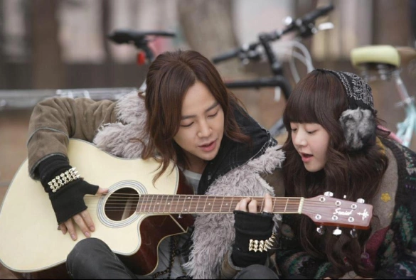 Кадр из дорамы Мэри, где же ты была всю ночь?