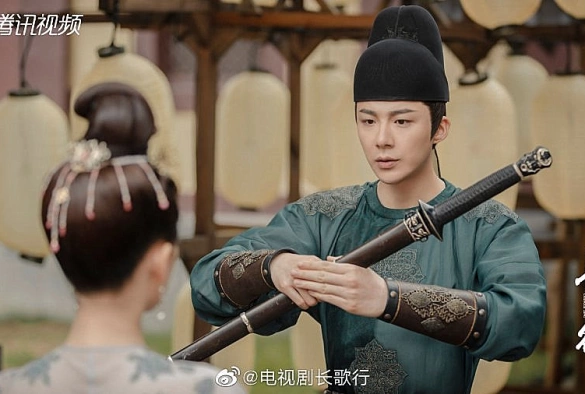 Кадр из дорамы Путешествия Чангэ