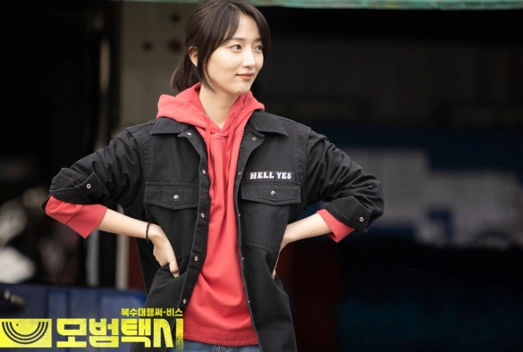 Кадр из дорамы Такси Делюкс 1 сезон